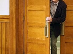 Trial & Error: 1x07 The Case Gets Bigger - zdjęcia promocyjne