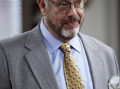 Trial & Error: 1x07 The Case Gets Bigger - zdjęcia promocyjne