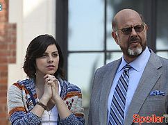 Trial & Error: 1x08 A Change in Defense - zdjęcia promocyjne