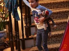 The Mick: 1x15 The Sleepover - zdjęcia promocyjne