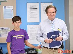 Superstore: 2x18 Glenn's Kids - zdjęcia promocyjne