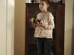 Imaginary Mary: 1x04 Prom-Com - zdjęcia promocyjne