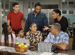 Czarno to widzę: 3x22 All Groan Up - zdjęcia promocyjne