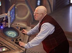 Doktor Who: 10x01 The Pilot - zdjęcia promocyjne