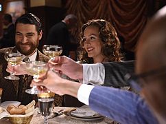Making History: 1x06 The Godfriender - zdjęcia promocyjne