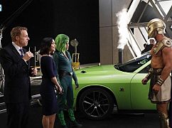 Powerless: 1x09 Green Furious - zdjęcia promocyjne