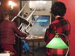Blindspot: 2x19 Regard A Mere Mad Rager - zdjęcia promocyjne