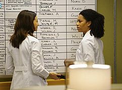 Chirurdzy: 13x22 Leave It Inside - zdjęcia promocyjne