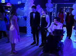 Speechless: 1x21 P-R--PROM - zdjęcia promocyjne