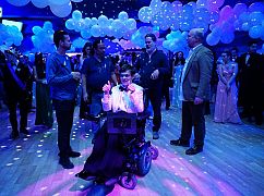 Speechless: 1x21 P-R--PROM - zdjęcia promocyjne