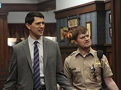 Trial & Error: 1x13 The Verdict - zdjęcia promocyjne