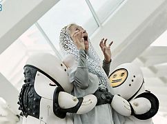 Doktor Who: 10x02 Smile - zdjęcia promocyjne