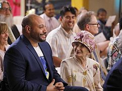 Superstore: 2x20 Cheyenne's Wedding - zdjęcia promocyjne