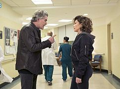 Uwikłana: 2x10 Whoever Fights Monsters - zdjęcia promocyjne