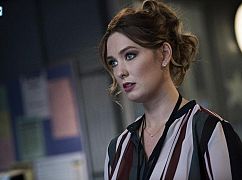 Great News: 1x03 Chuck Pierce is Blind - zdjęcia promocyjne