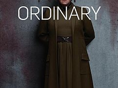 Plakaty promocyjne postaci 1 sezonu serialu The Handmaid's Tale