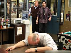 Brooklyn Nine-Nine: 4x17 Cop-Con - zdjęcia promocyjne
