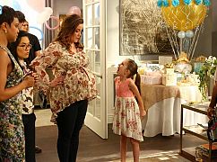American Housewife: 1x23 Can’t Hide It Anymore - zdjęcia promocyjne