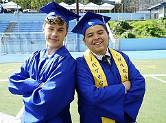 Współczesna rodzina: 8x22 The Graduates - zdjęcia promocyjne