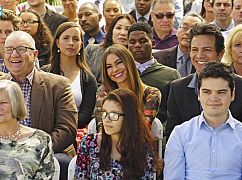 Współczesna rodzina: 8x22 The Graduates - zdjęcia promocyjne