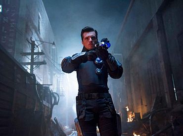 Zwiastun „Future Man”: Josh Hutcherson podróżuje w czasie, aby ocalić ludzkość