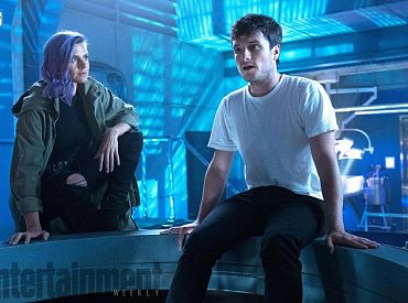 Josh Hutchinson i Eliza Coupe zapowiadają komedię akcji i sci-fi „Future Man”