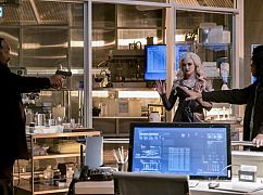 The Flash: 3x21 Cause and Effect - zdjęcia promocyjne