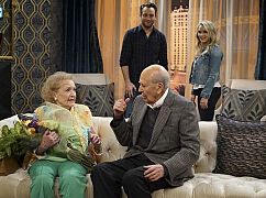 Young and Hungry: 5x08 Young & Vegas Baby - zdjęcia promocyjne