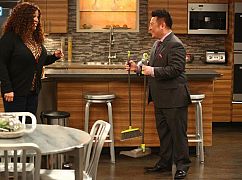 Young and Hungry: 5x09 Young & Hold - zdjęcia promocyjne