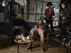 Downward Dog: 1x01 Pilot - zdjęcia promocyjne