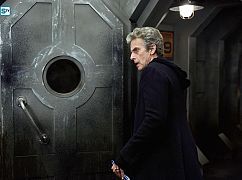 Doktor Who: 10x05 Oxygen - zdjęcia promocyjne
