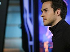 Supergirl: 2x21 Resist - zdjęcia promocyjne