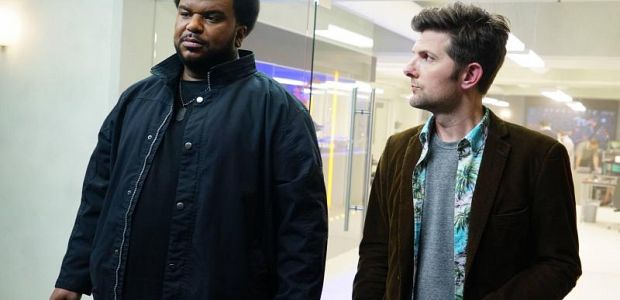Adam Scott i Craig Robinson zostają porwani z klipie z „Ghosted”