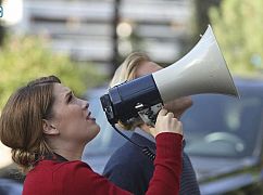 Great News: 1x07 The Red Door - zdjęcia promocyjne