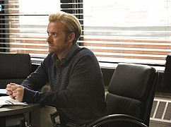 Great News: 1x07 The Red Door - zdjęcia promocyjne