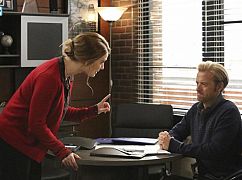 Great News: 1x07 The Red Door - zdjęcia promocyjne