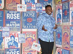 Zdjęcia promocyjne obsady 1 sezonu serialu The Mayor