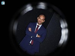 Zdjęcia promocyjne obsady 1 sezonu serialu Deception