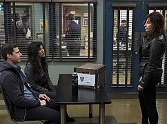 Brooklyn Nine-Nine: 4x22 Crime & Punishment - zdjęcia promocyjne
