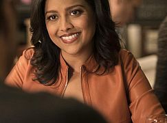 Alex, Inc: 1x01 Pilot - zdjęcia promocyjne