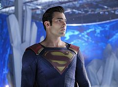 Supergirl: 2x22 Nevertheless, She Persisted - zdjęcia promocyjne