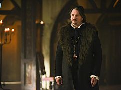 Nastoletnia Maria Stuart: 4x14 A Bride. A Box. A Body. - zdjęcia promocyjne