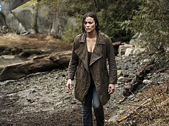 Somewhere Between: 1x01 „For One to Live” - zdjęcia promocyjne