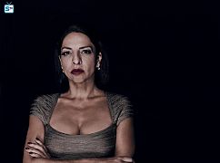 Zdjęcia promocyjne obsady 2 sezonu serialu Queen of the South