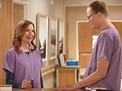 Playing House: 3x02 None of Your Business - zdjęcia promocyjne