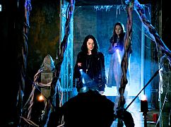 Wynona Earp: 2x02 „Shed Your Skin” - zdjęcia promocyjne