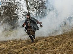 Turn: 4x01 „Spyhunter General” - zdjęcia promocyjne