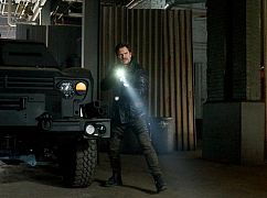 Dark Matter: 3x03 „Welcome To The Revolution” - zdjęcia promocyjne