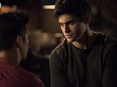 Shadowhunters: 2x15 „A Problem with Memory” - zdjęcia promocyjne