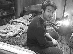 Zoo: 3x03 „Ten Years Gone” - zdjęcia promocyjne